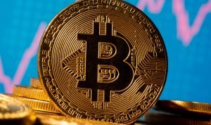 Bitcoin Melonjak Naik Lagi, Tembus Angka 50.000 dolar AS